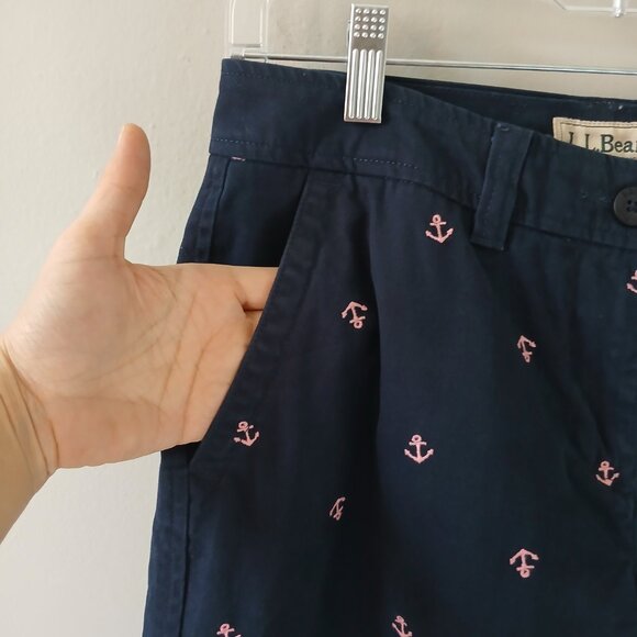 L.L. Bean Women's Favorite Fit Navy Chino Shorts Pink Anchors Size 6 100% Cotton - Picture 7 of 15